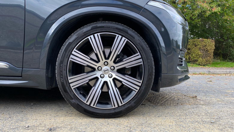 Volvo Xc90 2.0 B5D [235] Inscription Pro 5dr AWD Geartronic Diesel Estate